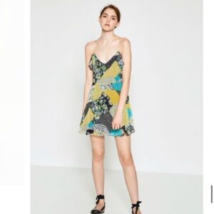 Zara Patchwork Ruffle Dress Size‎ Medium